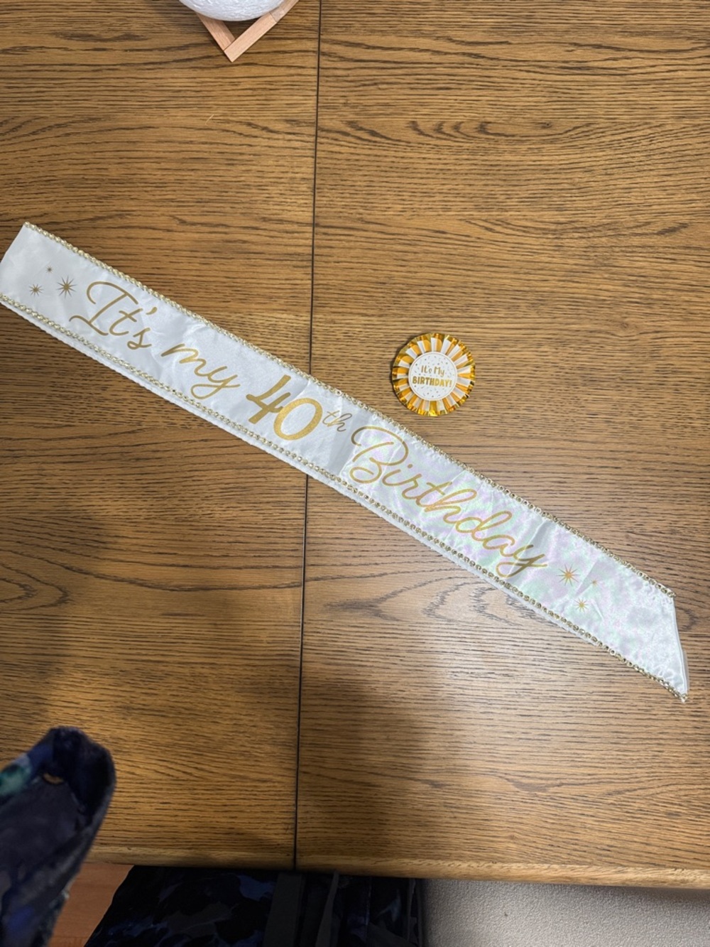 White and Gold "It's My 40th Birthday" Sash and Badge - Party Accessory